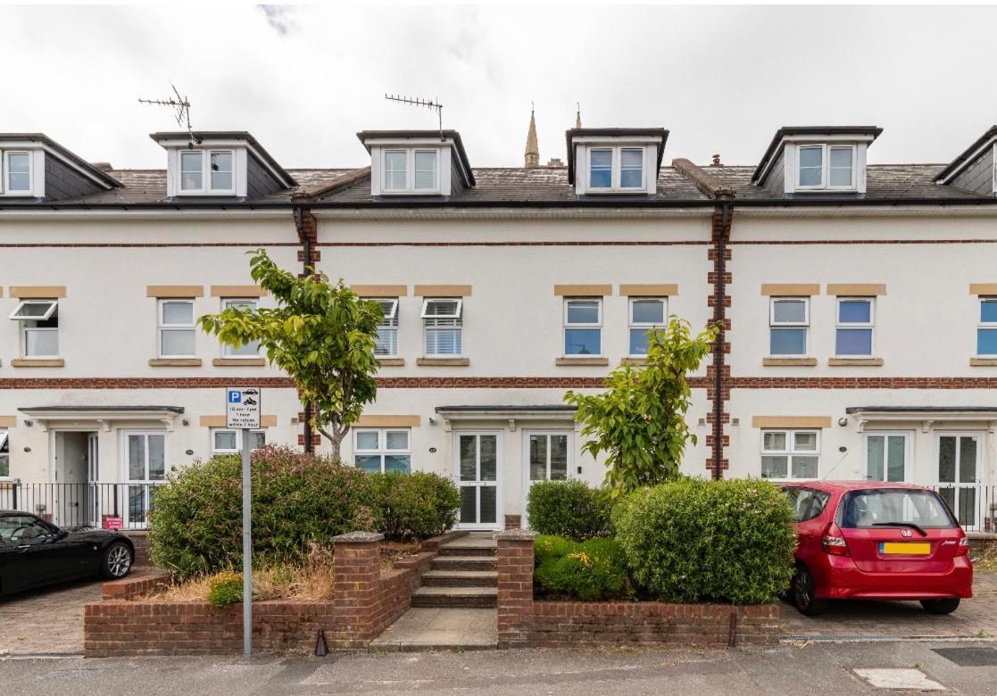 Town Centre White House Bournemouth Exterior foto